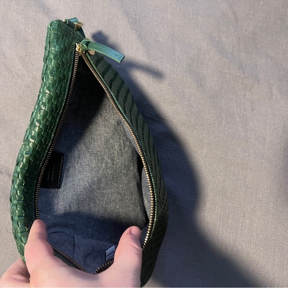 Clare V Grande Fanny Woven Evergreen - Picture 5 of 6